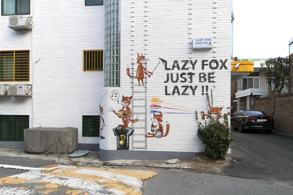 Hongdae Lazy Fox Hostel In Seúl Exterior foto